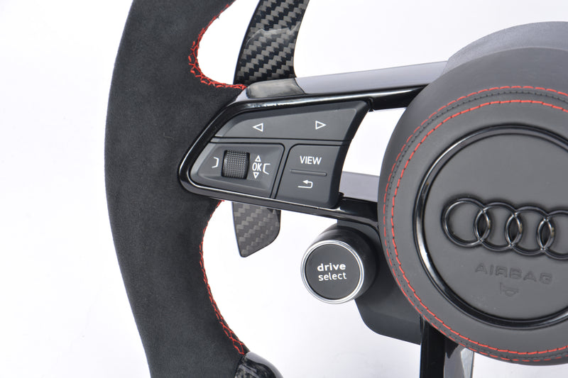 Audi R8 Carbon-Lenkrad