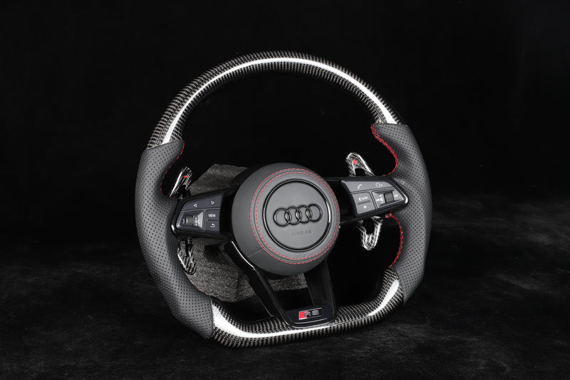 Audi R8 Carbon-Lenkrad