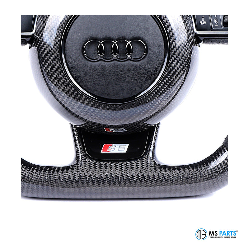 Detail: untere Spange am Audi A4 A5 B8.5 Lenkrad
