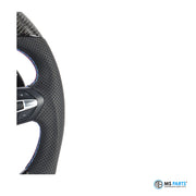 Detail: Griffzone mit Schaltwippe am BMW F-Serie Lenkrad