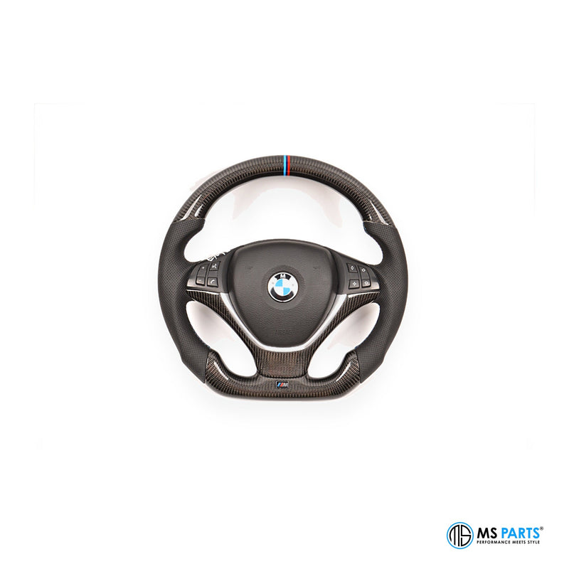 MS Parts Custom Carbon-Lenkrad für BMW X5 und X6 (E70 / E71), Sichtcarbon mit M-Streifen bei 12 Uhr