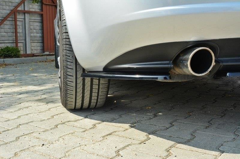 Maxton Design ZENTRALE HINTEN SPLITTER ALFA ROMEO 159 (ohne vertikale Balken)