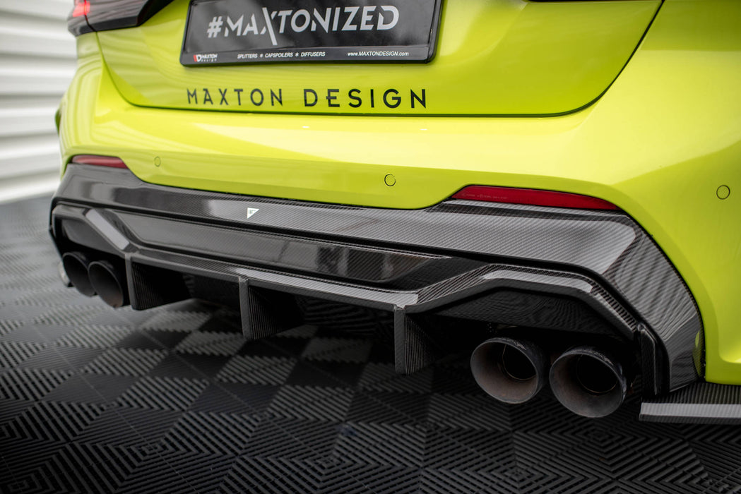 Maxton Design Carbon Fiber Heckansatz Prepreg V.1 + Milltek Sport Exhaust BMW 1 F40 M135i