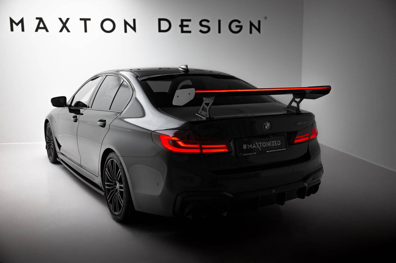 Maxton Design Carbon Spoiler With Internal Brackets Uprights + LED BMW 5 / M5 Sedan G30 / F90