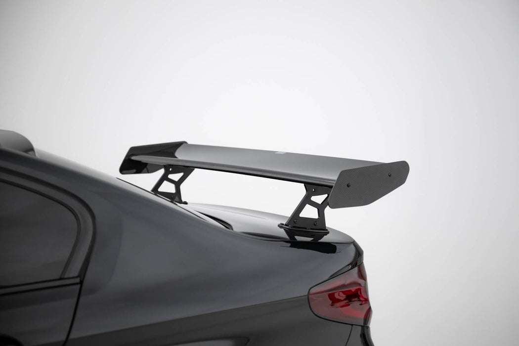 Maxton Design Carbon Spoiler With Internal Brackets Uprights + LED BMW 5 / M5 Sedan G30 / F90