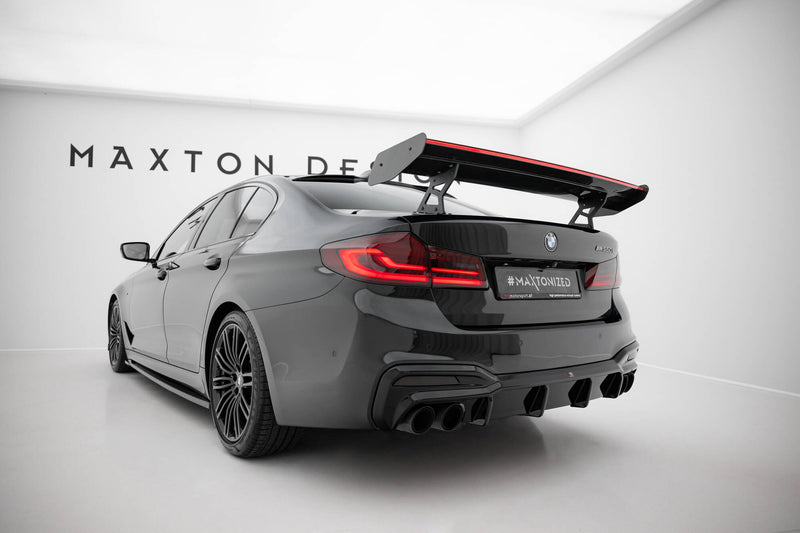 Maxton Design Carbon Spoiler With Internal Brackets Uprights + LED BMW 5 / M5 Sedan G30 / F90