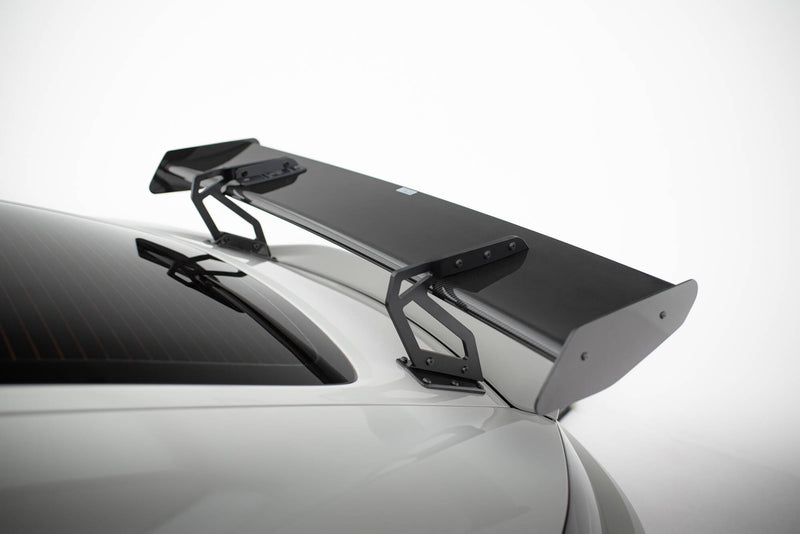 Maxton Design Carbon Spoiler With Upper Swan Mounting V.2 + LED Porsche 718 Cayman 982c