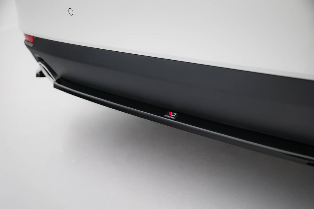 Maxton Design Zentrale Hinten Splitter BMW 4 Coupe / Cabrio G22 / G23