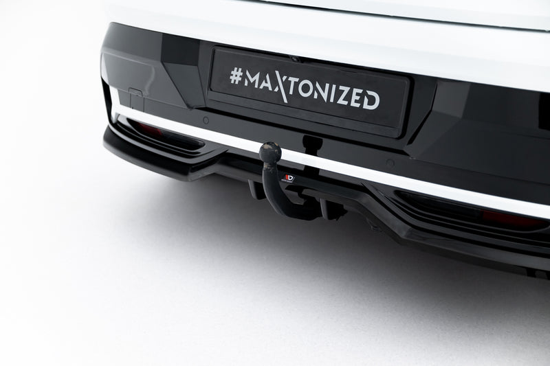 Maxton Design Zentrale Hinten Splitter (mit einem vertikalem balken) Renault Megane E-Tech Electric Mk1