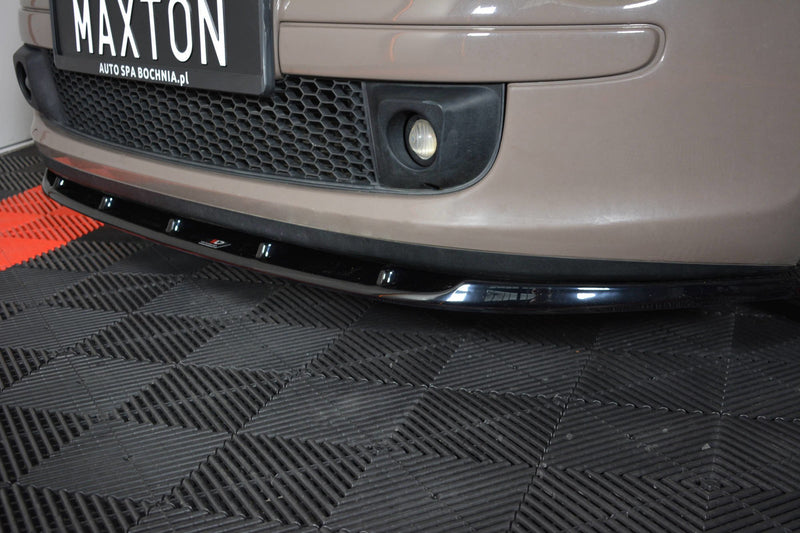 Maxton Design Front Diffuser V.1 Fiat 500 Hatchback Pre-Facelift
