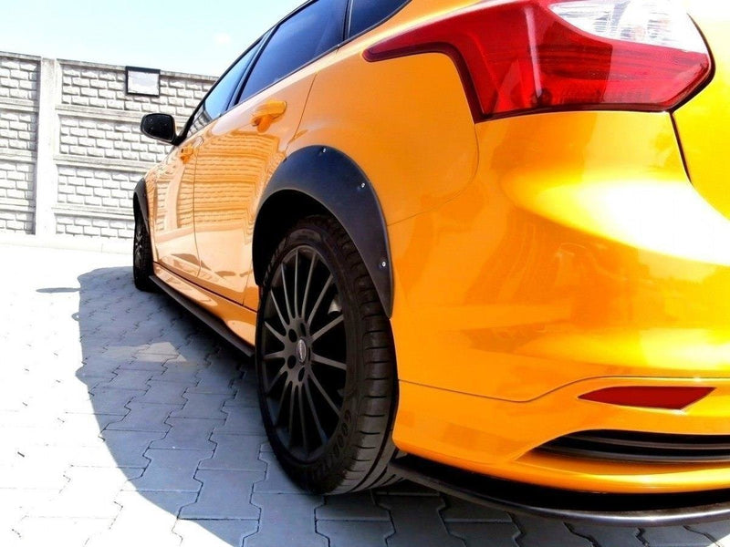 Maxton Design Kotflügelverlängerung Ford Focus ST Mk3