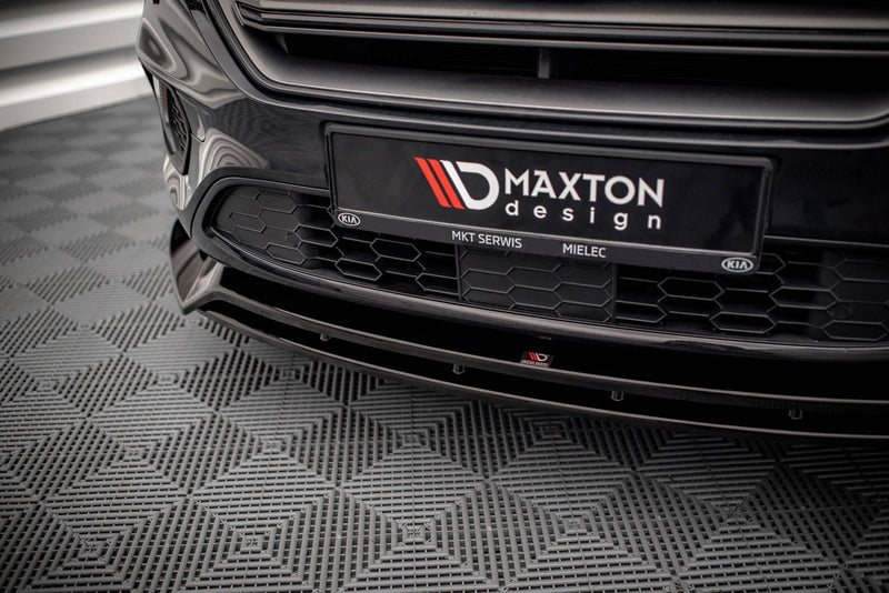 Maxton Design Front Diffusor V.1 Ford Escape ST-Line Mk3