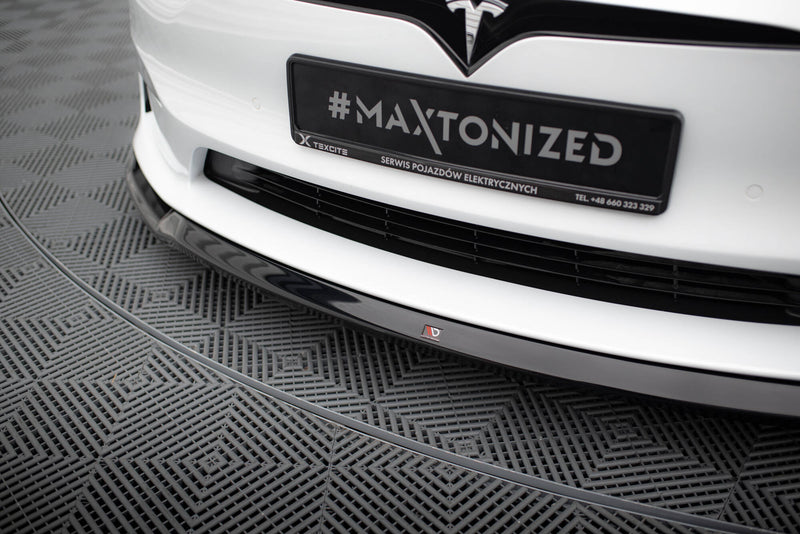 Maxton Design Front Diffuser V.2 Tesla Model S Plaid Mk1 Facelift