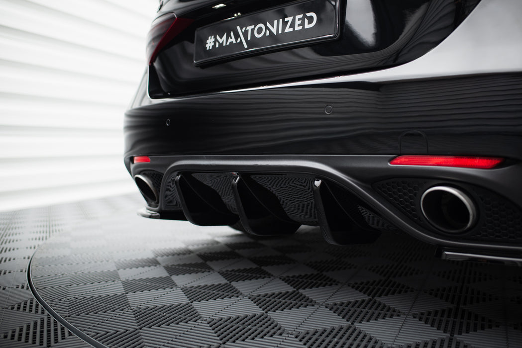 Maxton Design HECKANSATZ ALFA ROMEO GIULIA VELOCE