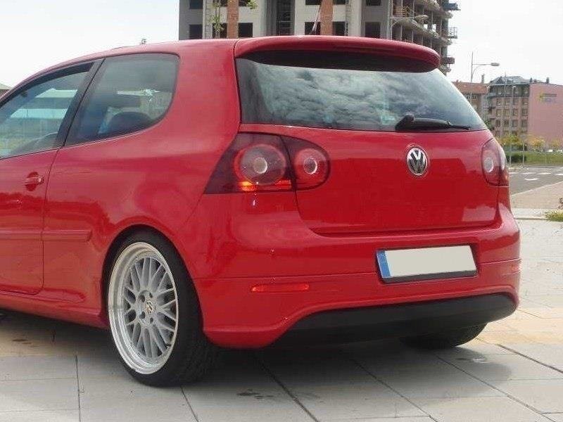 Maxton Design HECKANSATZ VW GOLF V R32 (ohne Auspuffloch, für standard Auspuff)