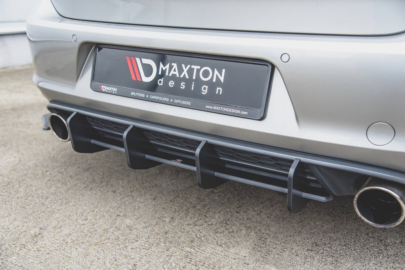 Maxton Design Rear Diffuser V.2 VW Golf 7 GTI