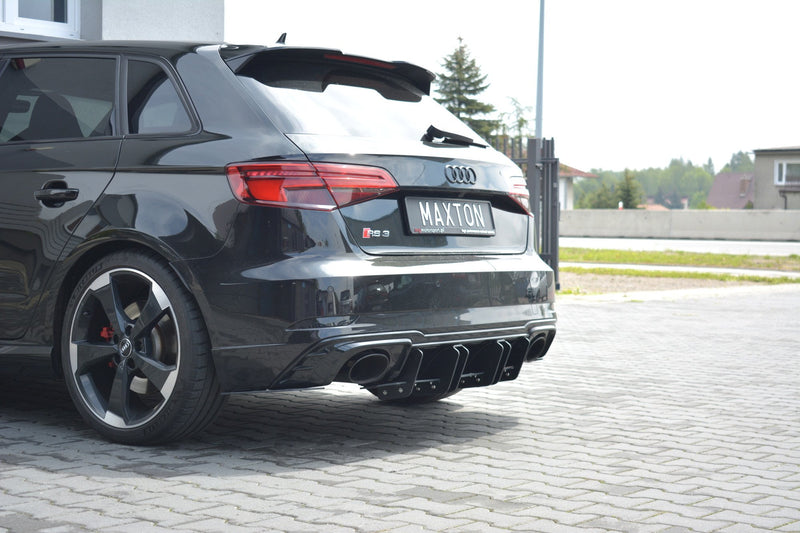 Maxton Design Heckschurze V.2 Audi RS3 8V FL Sportback