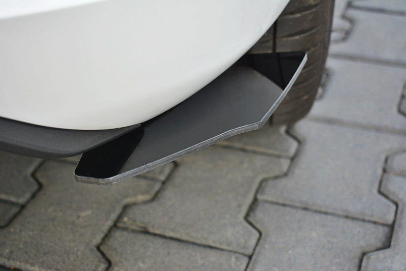 Maxton Design Sport Heck Diffusor Seite Ford Fiesta Mk8 ST-Line