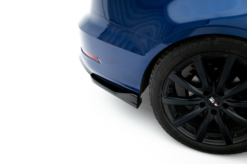 Maxton Design Heck Diffusor Seite Audi A3 Sedan 8V