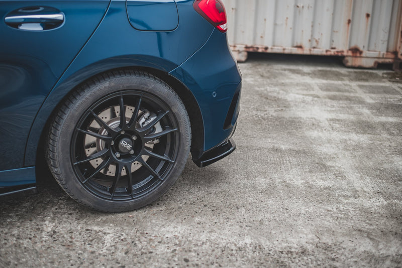 Maxton Design Heck Diffusor Seite Mercedes A35 AMG Aero Hatchback W177