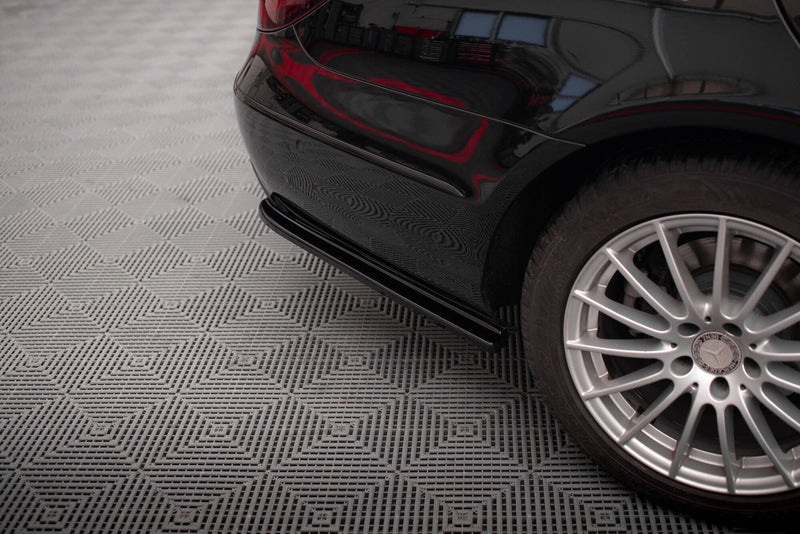 Maxton Design Heck Diffusor Seite Mercedes-Benz CLS C218
