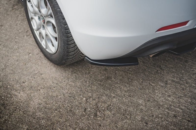 Maxton Design Rear Diffuser Side V.1 Alfa Romeo Giulietta