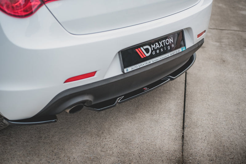 Maxton Design Rear Diffuser Side V.1 Alfa Romeo Giulietta