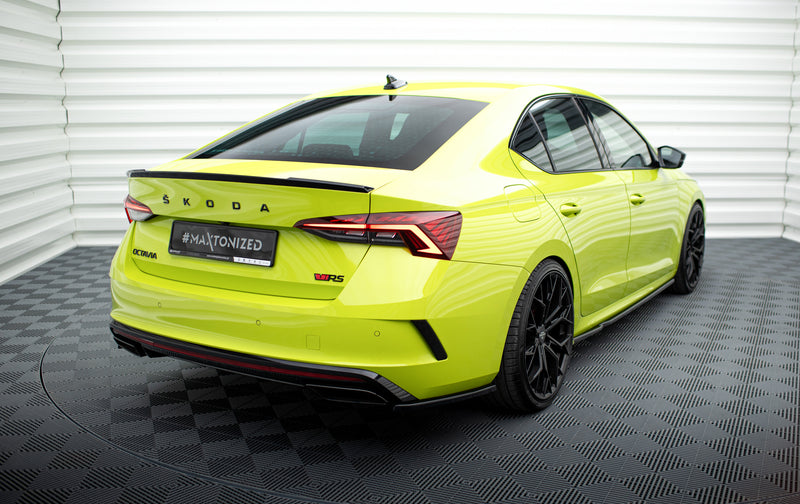 Maxton Design Heck Diffusor Seite V.1 Skoda Octavia RS Mk4