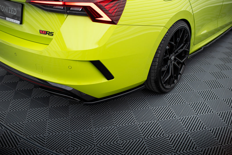 Maxton Design Heck Diffusor Seite V.1 Skoda Octavia RS Mk4