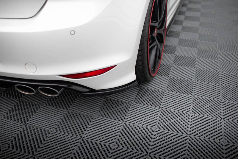 Maxton Design Heck Diffusor Seite V.1 VW Golf 7 R / R-Line