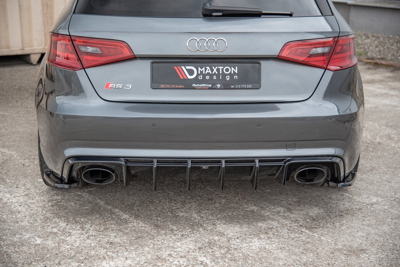 Maxton Design Heck Diffusor Seite V.2 Audi RS3 8V Sportback