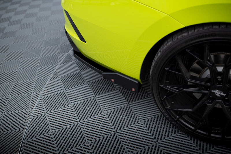 Maxton Design Heck Diffusor Seite V.2 + Flaps Skoda Octavia RS Mk4