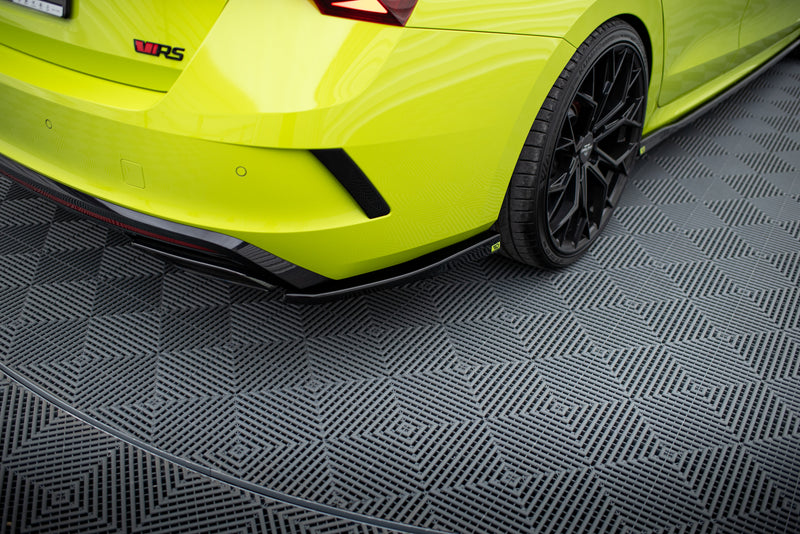 Maxton Design Heck Diffusor Seite V.2 Skoda Octavia RS Mk4