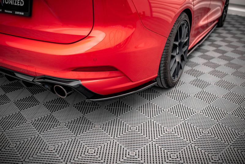 Maxton Design Heck Diffusor Seite V.7 Ford Focus Estate ST Mk4