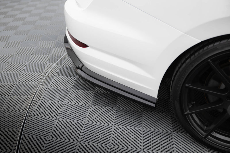 Maxton Design Rear Diffuser Side Volkswagen Jetta GLI Mk7