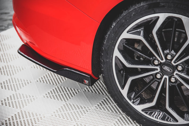 Maxton Design Heck Diffusor Seite V.2 Ford Focus ST-Line Estate Mk4