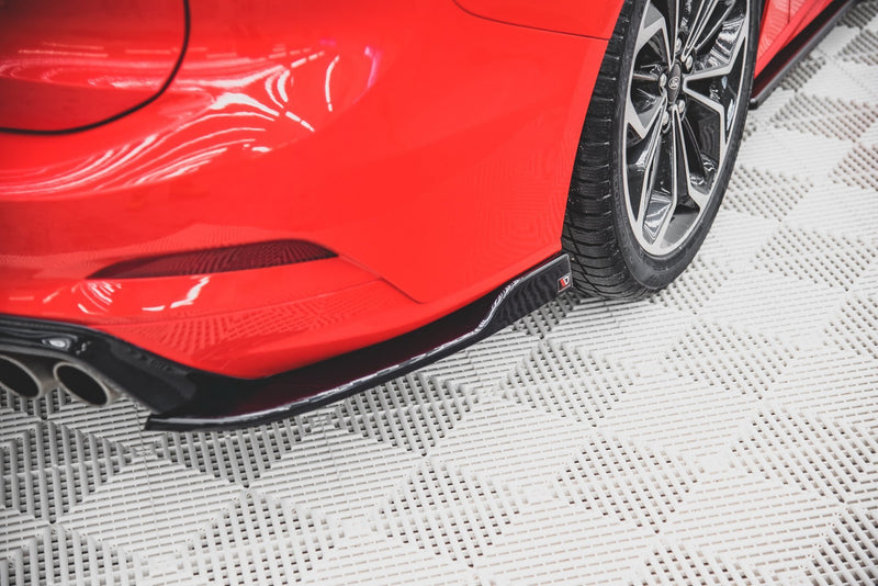 Maxton Design Heck Diffusor Seite V.4 (Für heckansatz v.1)  Ford Focus ST-Line Estate Mk4