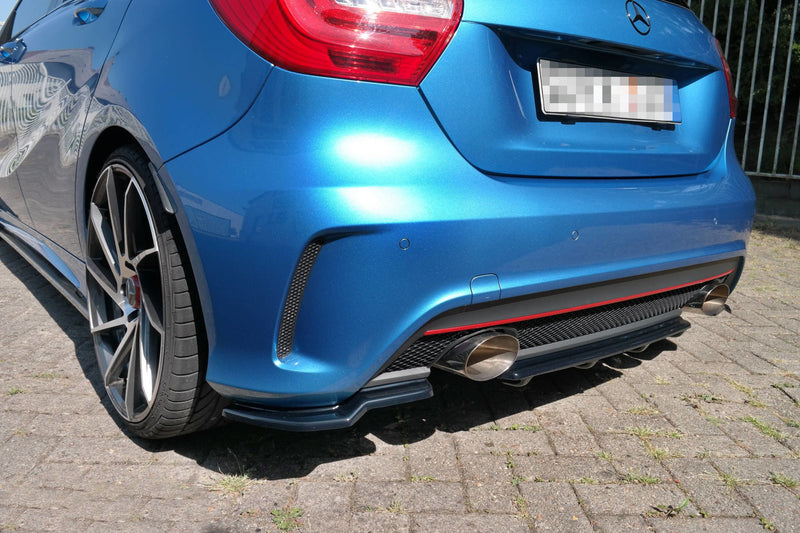 Maxton Design Hinten Splitter (MIT EINEM VERTIKALEN BALKEN) MERCEDES-BENZ W176 AMG-LINE VOR FACELIFT