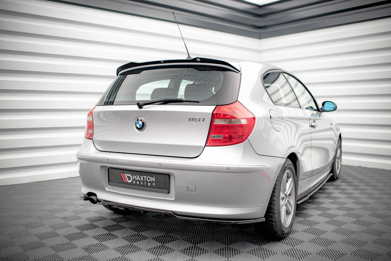 Maxton Design Rear Splitter (with one vertical bar) BMW 1 E81 Facelift