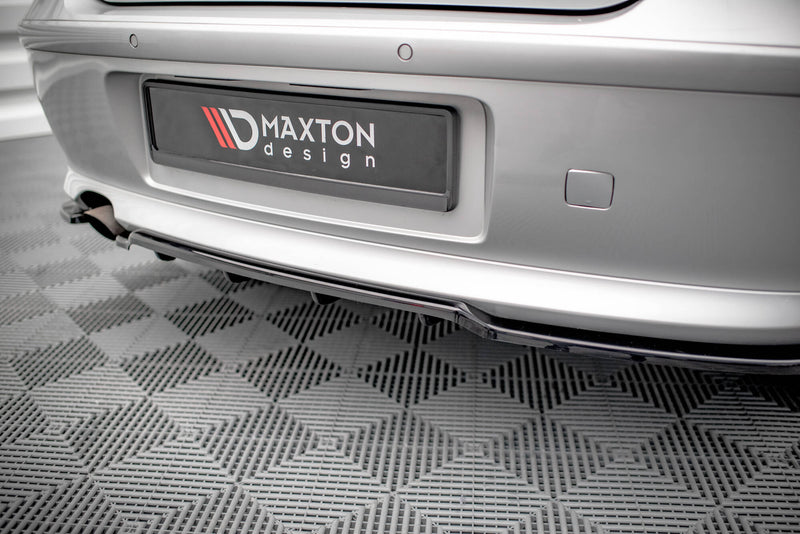 Maxton Design Rear Splitter (with one vertical bar) BMW 1 E81 Facelift