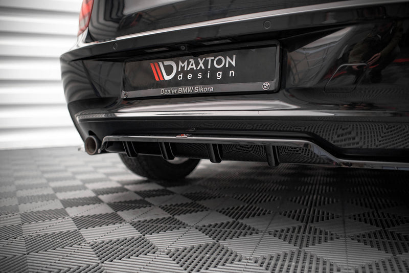 Maxton Design Rear Splitter (with one vertical bar) BMW 1 F20