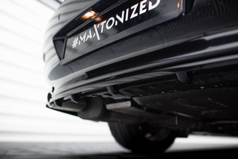 Maxton Design Hinten Splitter (mit einem vertikalem balken) BMW 6 Coupe / Cabrio E63 / E64