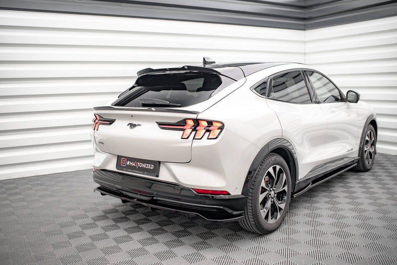 Maxton Design Hinten Splitter (mit einem vertikalem balken) Ford Mustang Mach-E Mk1