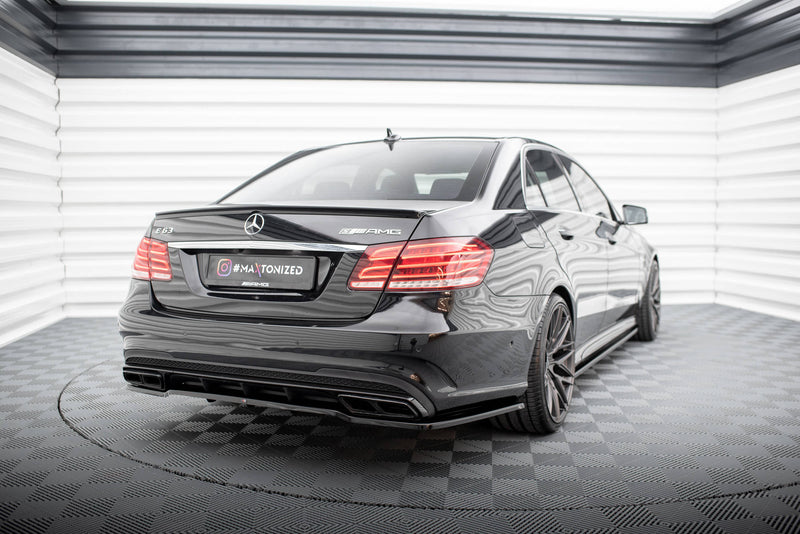 Maxton Design Hinten Splitter (mit einem vertikalem balken) Mercedes-Benz E63 AMG Sedan W212 Facelift