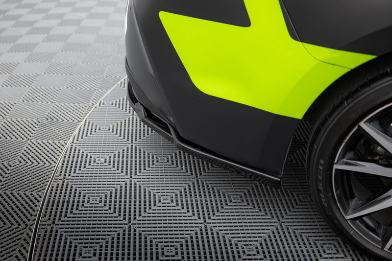 Maxton Design Hinten Splitter (mit einem vertikalem balken) Toyota Corolla GR Sport Touring Sports XII