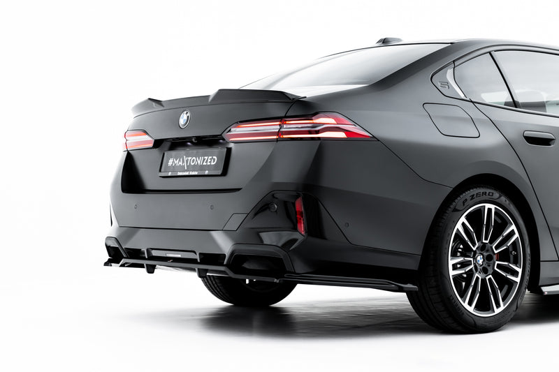 Maxton Design Hinten Splitter (mit einem vertikalem balken) V.1 BMW 5 / i5 M-Pack G60
