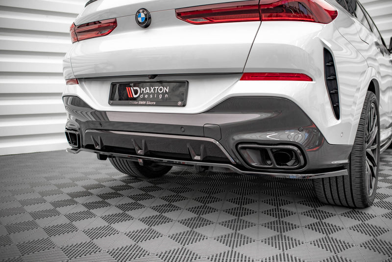 Maxton Design Hinten Splitter (mit einem vertikalem balken) V.1 BMW X6 M-Pack G06