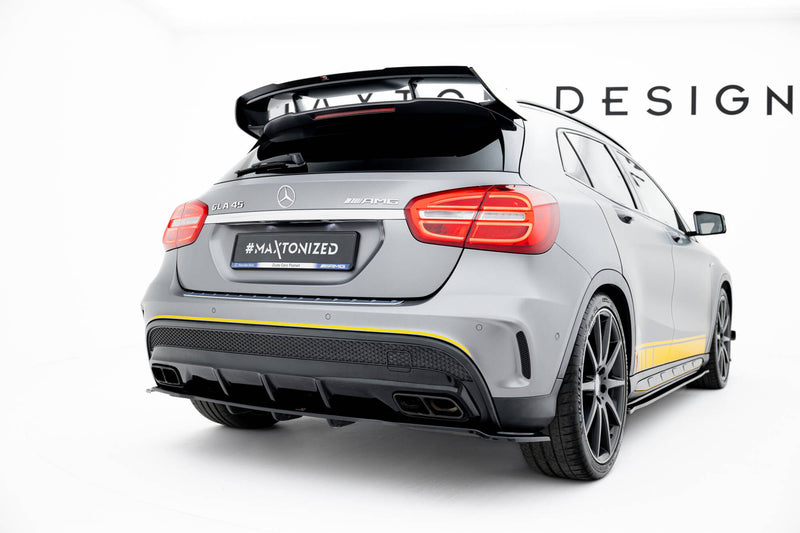 Maxton Design Hinten Splitter (mit einem vertikalem balken) V.1 Mercedes-Benz GLA 45 AMG