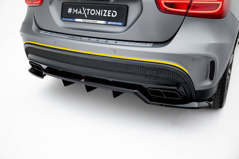 Maxton Design Hinten Splitter (mit einem vertikalem balken) V.2 Mercedes-Benz GLA 45 AMG X156