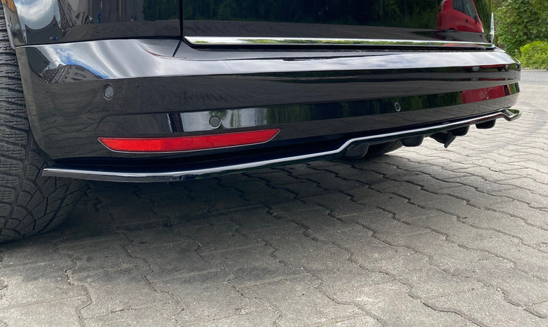 Maxton Design Hinten Splitter (mit einem vertikalem balken) Volkswagen Caddy Mk. 4